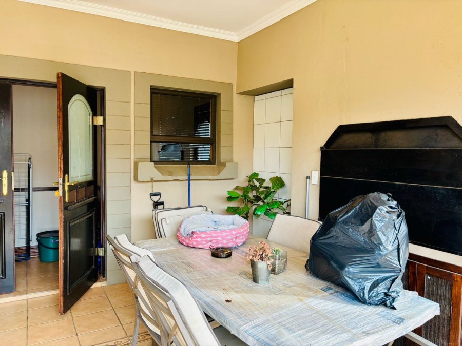 3 Bedroom Property for Sale in Dan Pienaar Free State